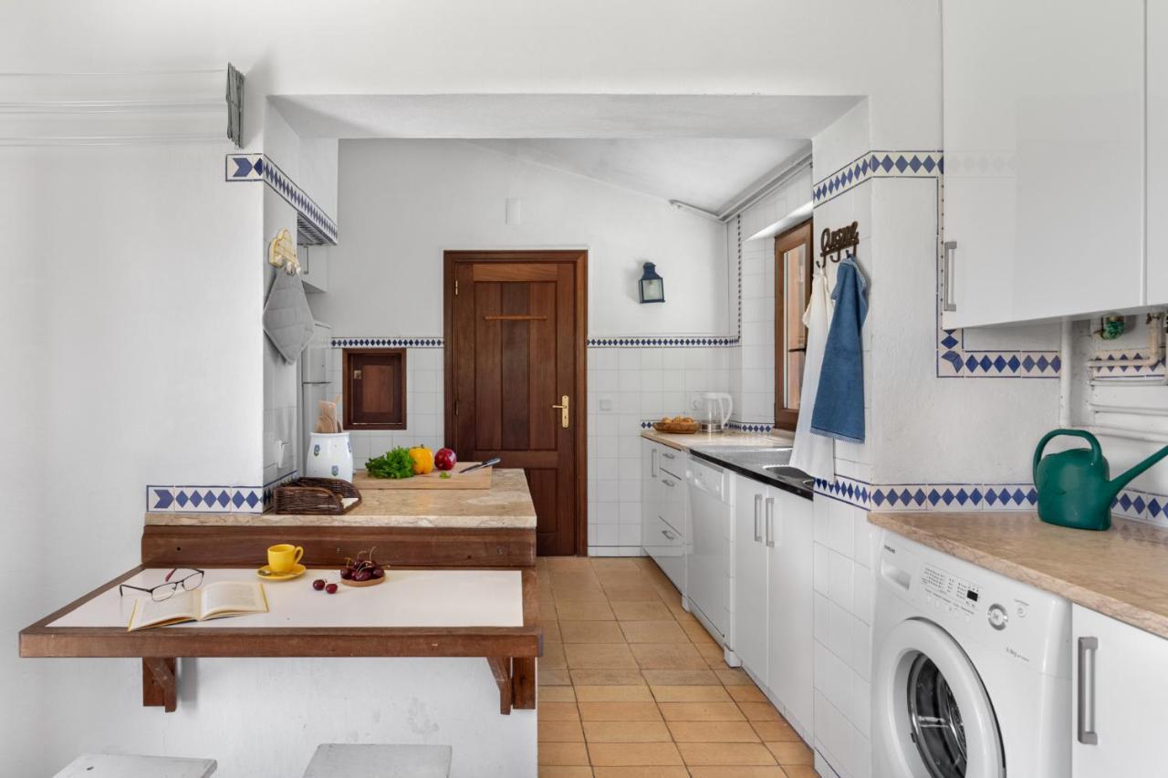 Joivy 3-Br Cottage With Terrace And Garden In Colares Sintra Exterior foto